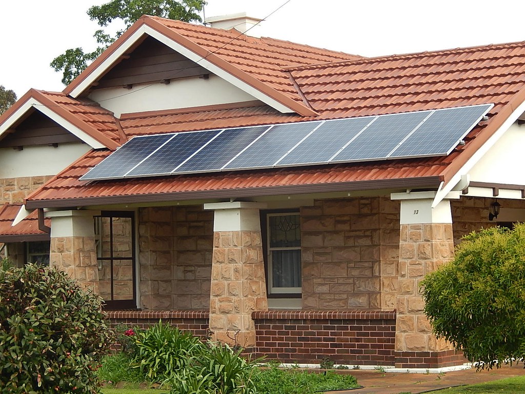home with solar panel
